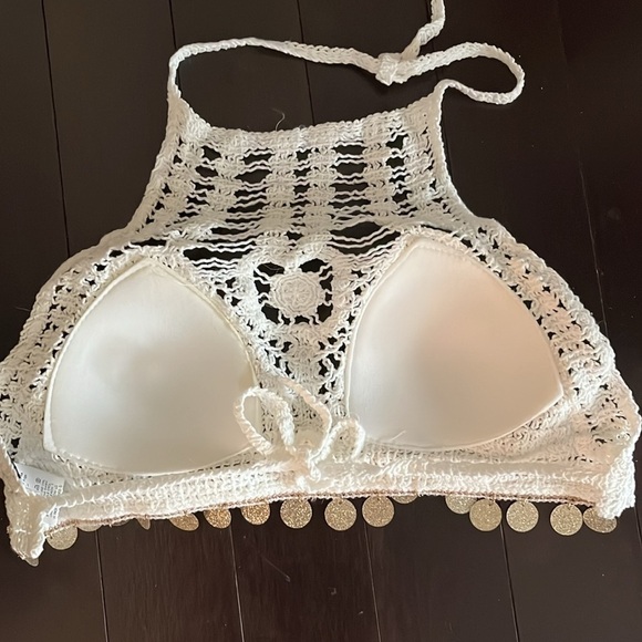 Final Price *NWOT Crochet Boho High Neck White Gold Tassel Bra Top Sz MED - Picture 5 of 6